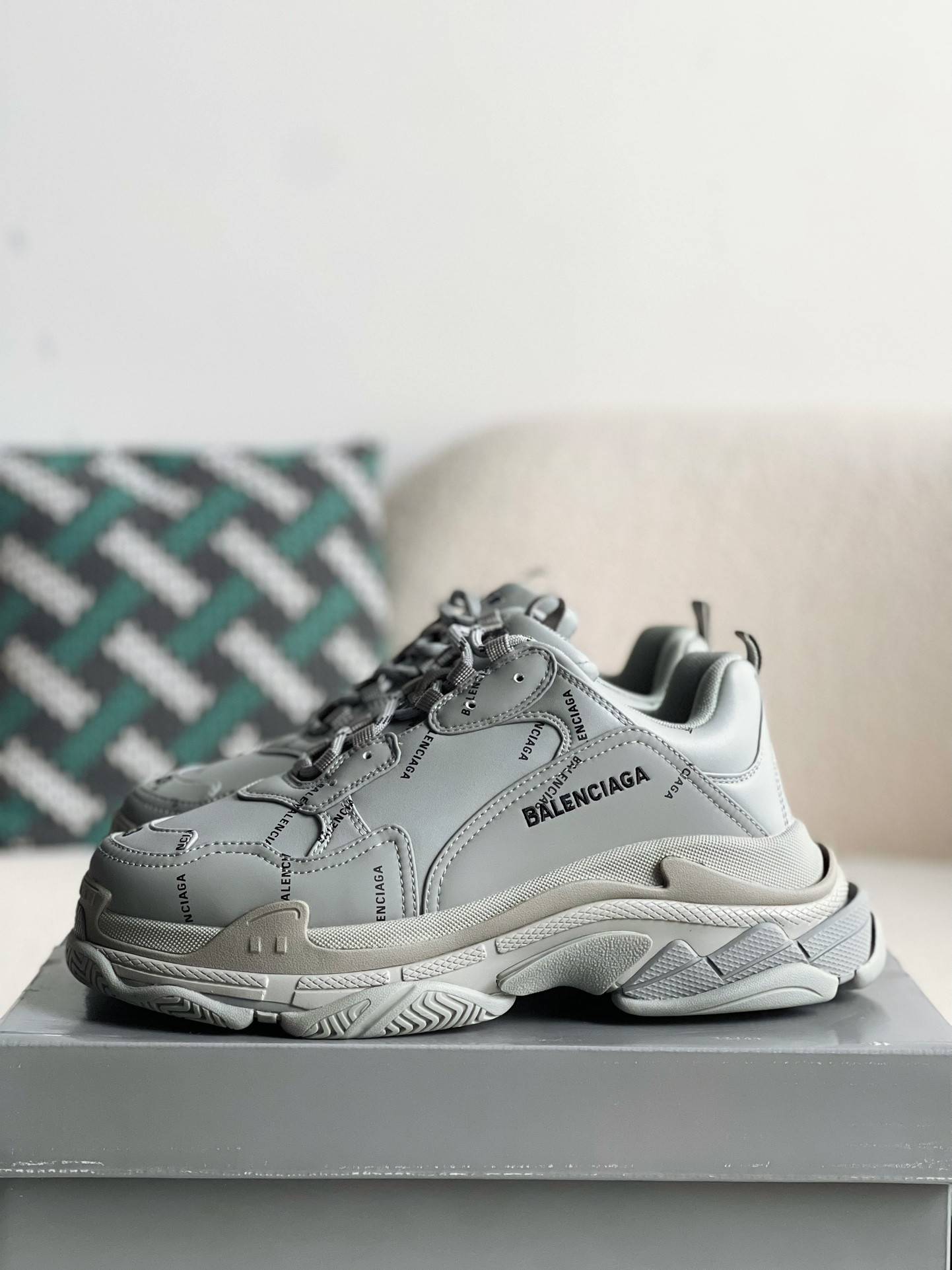 BLCG Runner Sneakers