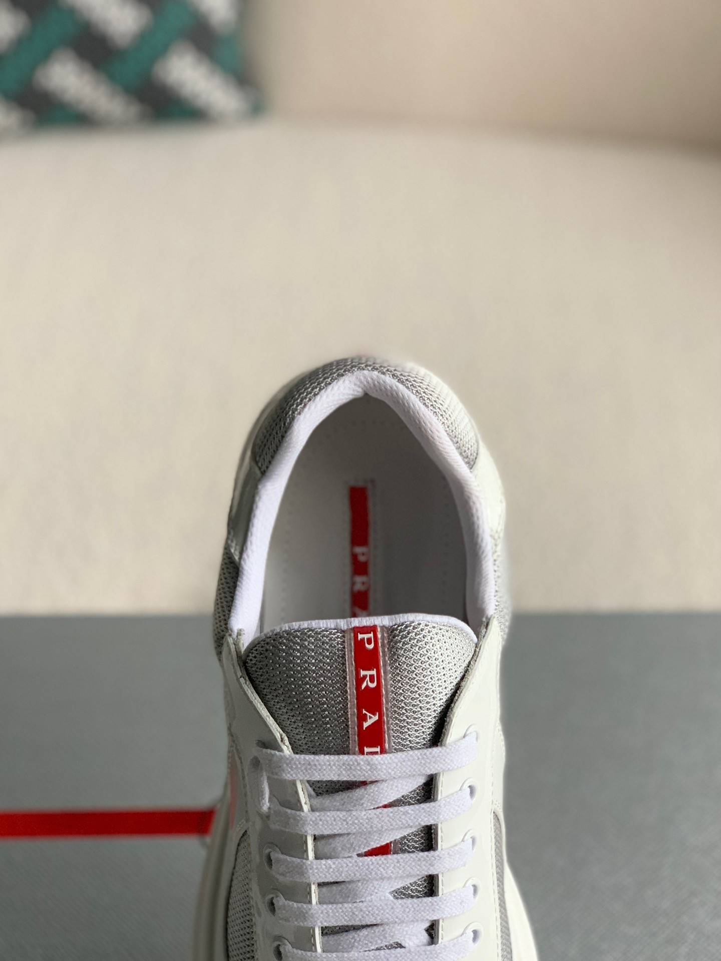 P*DA Sneakers