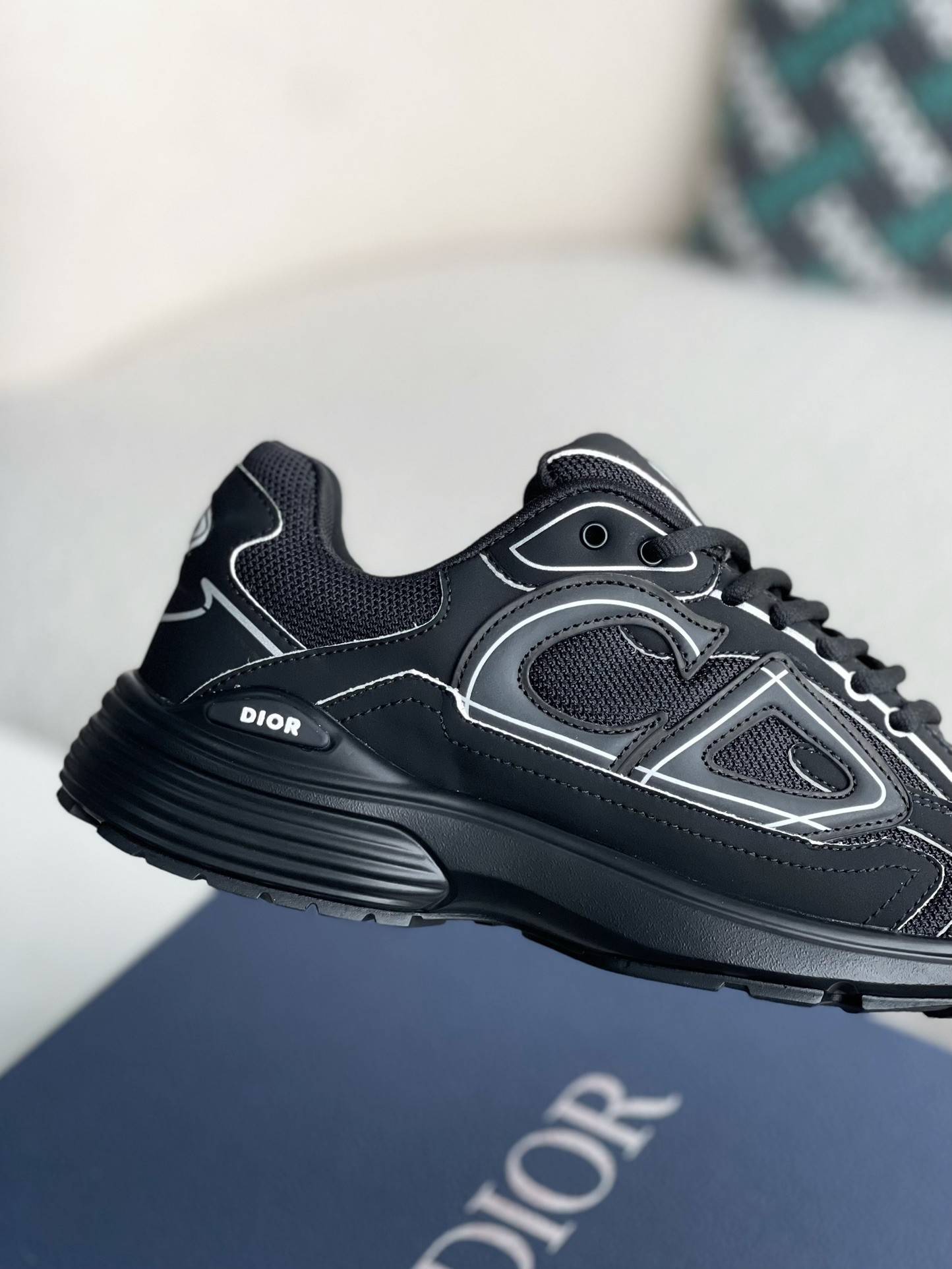 D*OR B30 New Sneaker