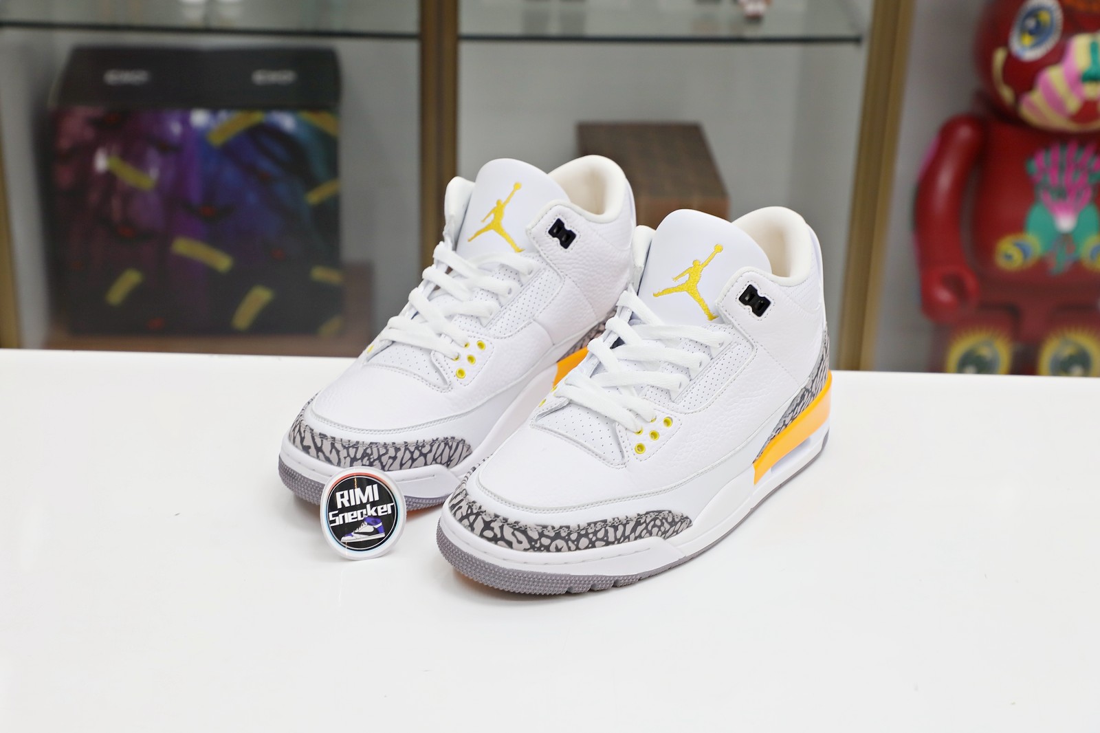 WMNS AIR JORDAN 3 RETRO