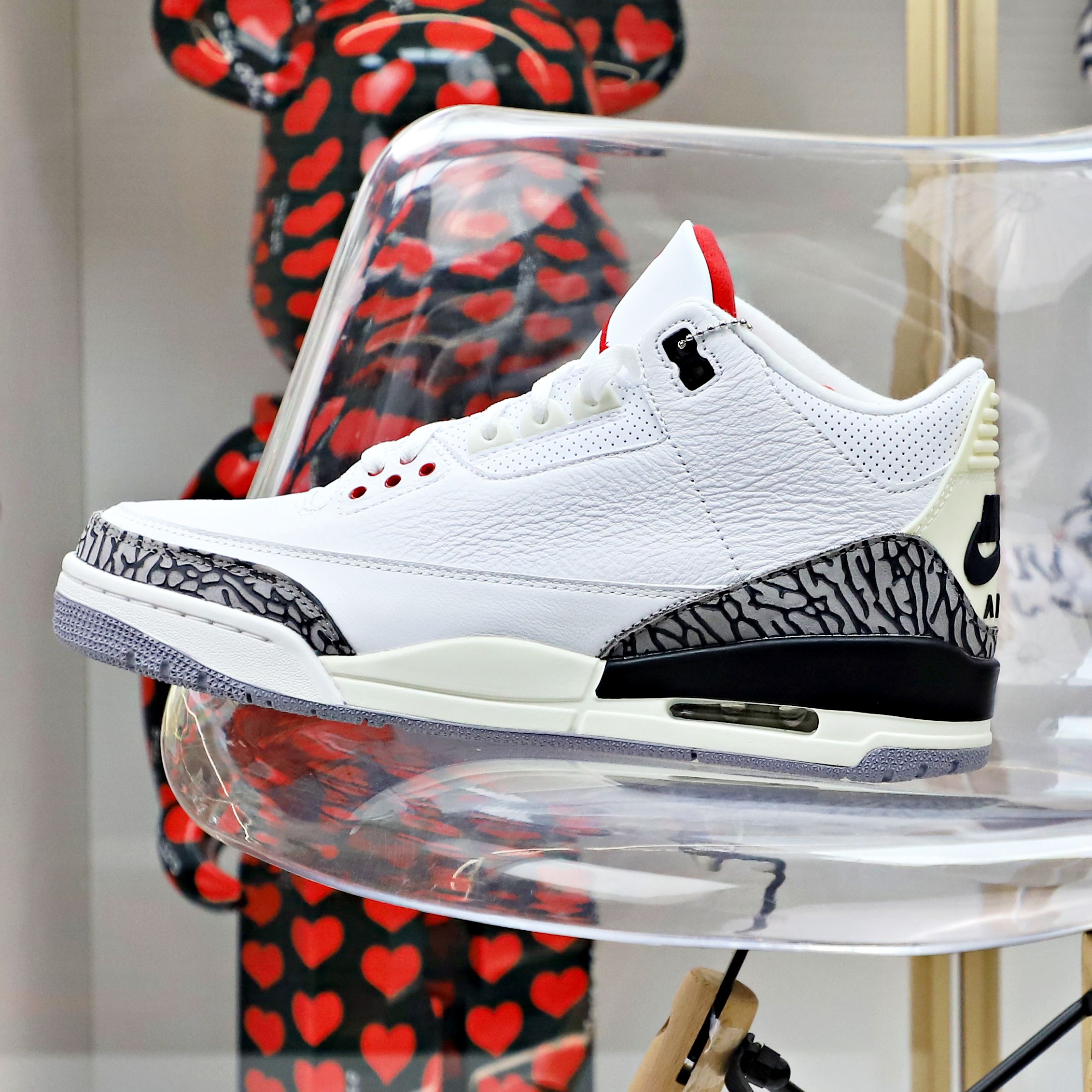AIR JORDAN 3 "WHITE CEMENT REIMAGINED"