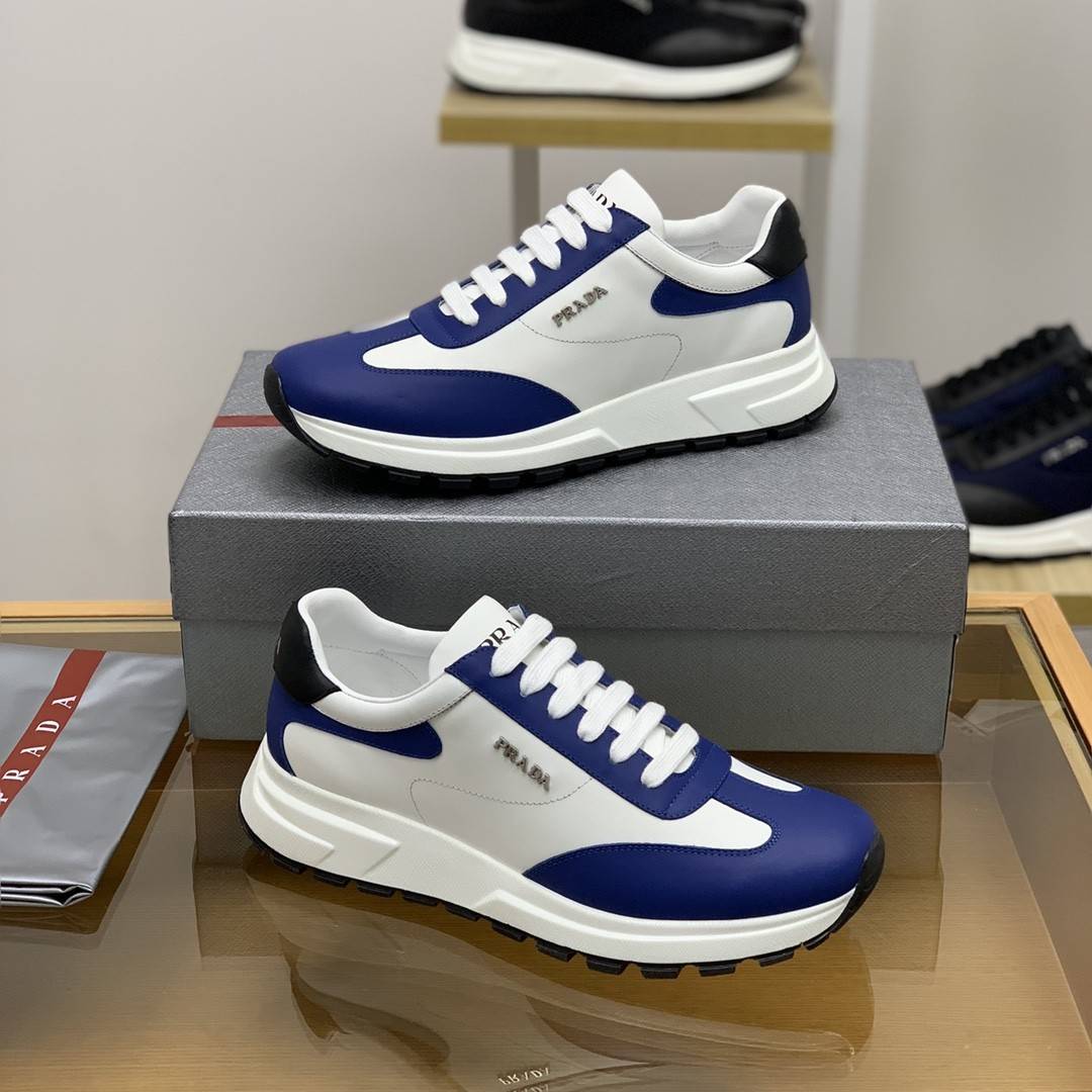 P*DA Sneakers
