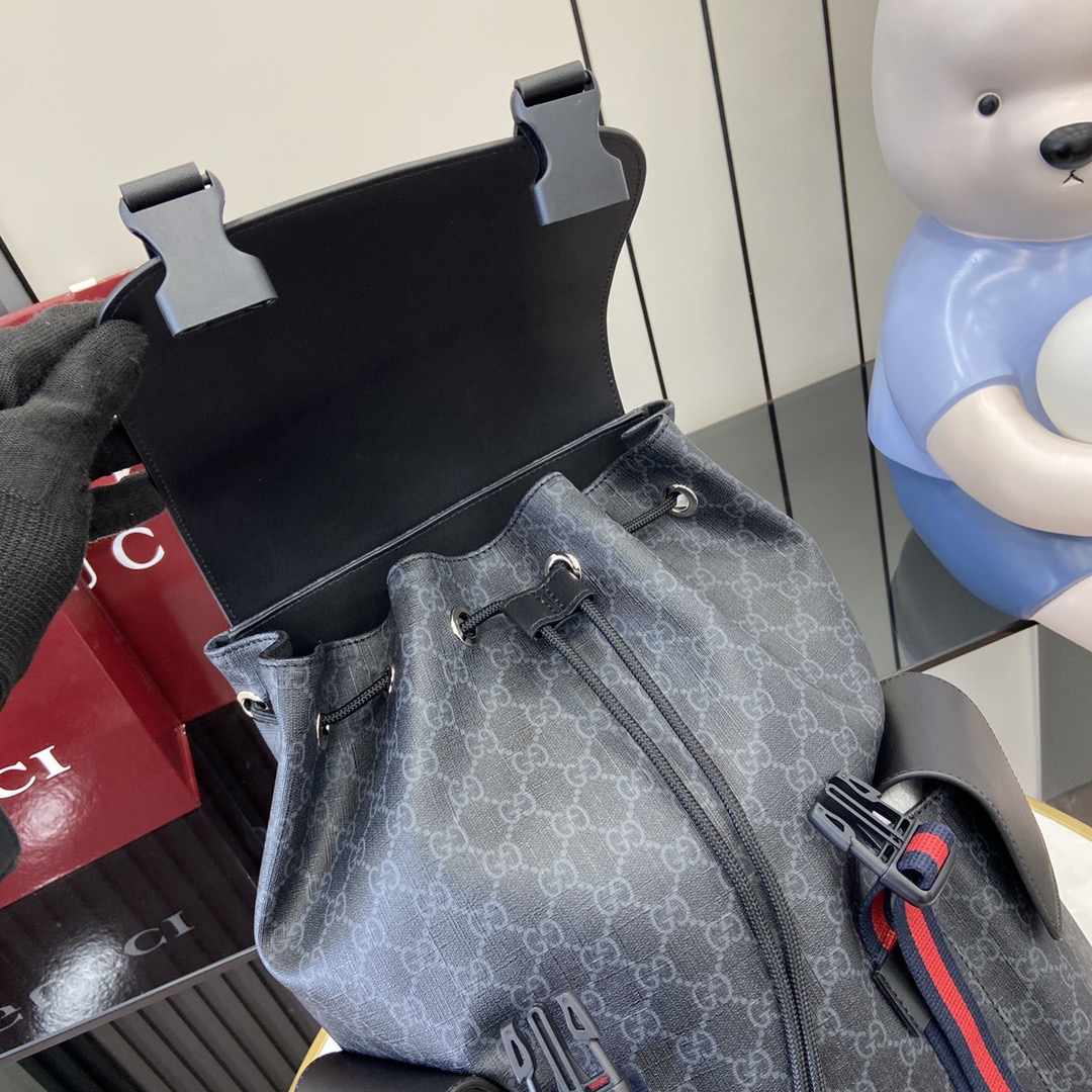 Gucci Backpack Model: 495563. Size: 34*42*16cm