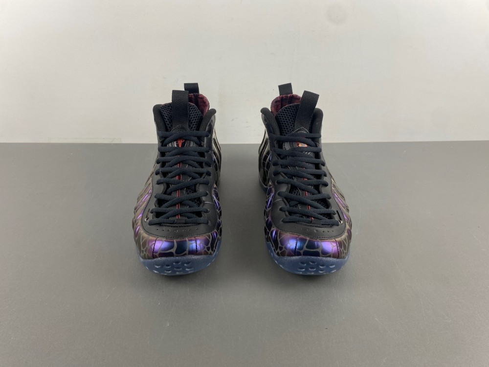 TEKKEN 8 x Nike Air Foamposite One “Kazuya Mishima” FQ9050-400