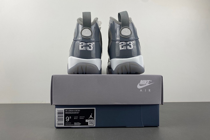 Air Jordan 9 Retro