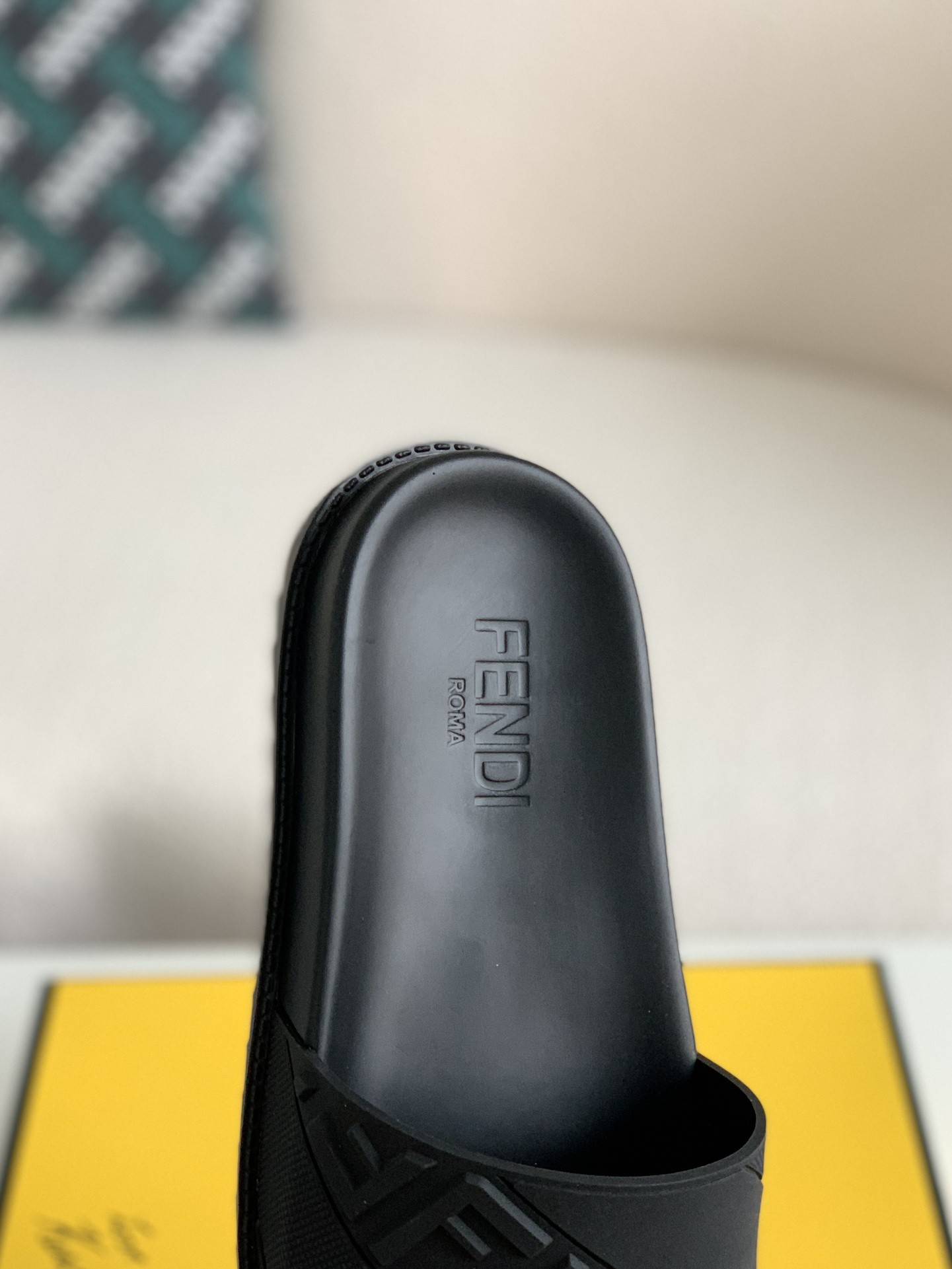 Fendi slippers