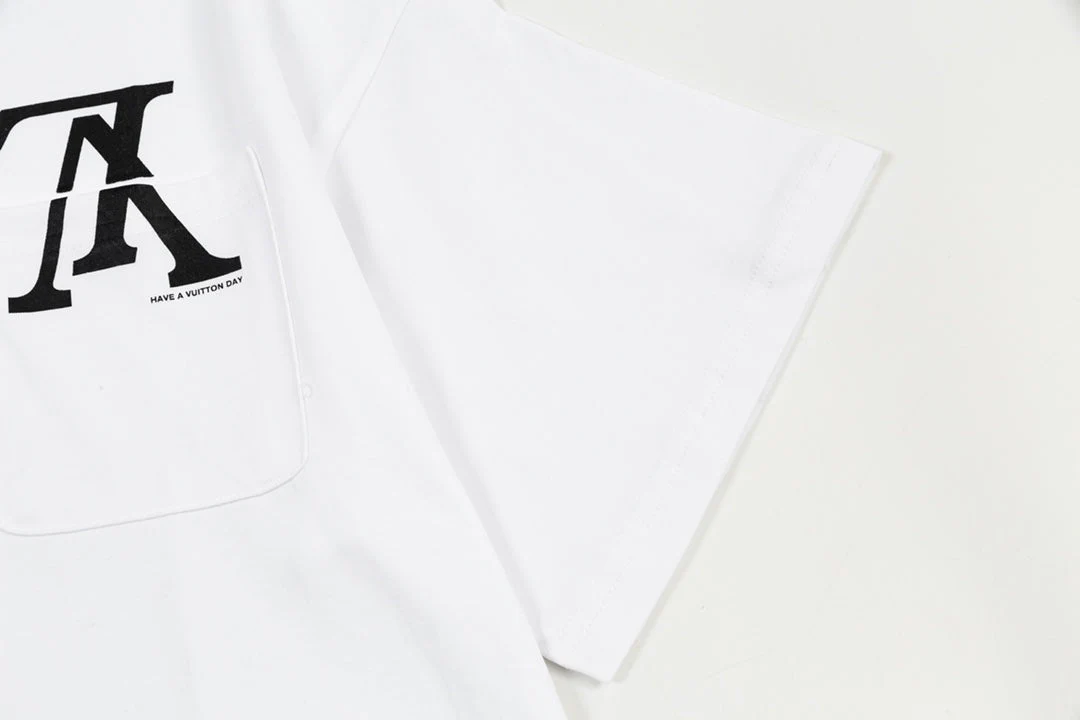 Pocket Reverse Letter Print T Shirt