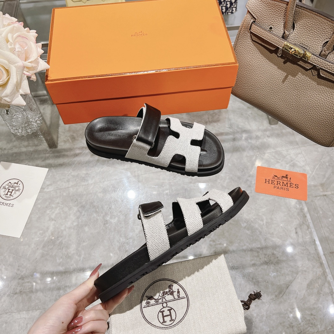 Hermes Chypre Slippers