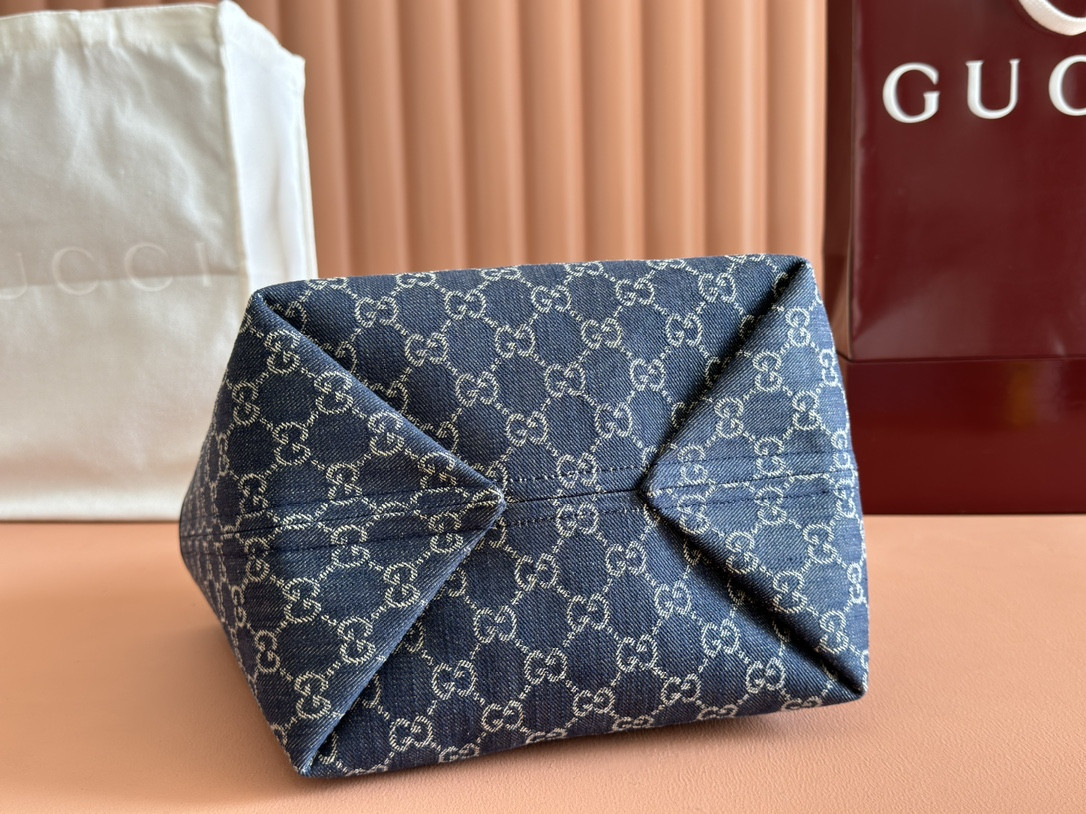 Gucci Totissima Tote Bag