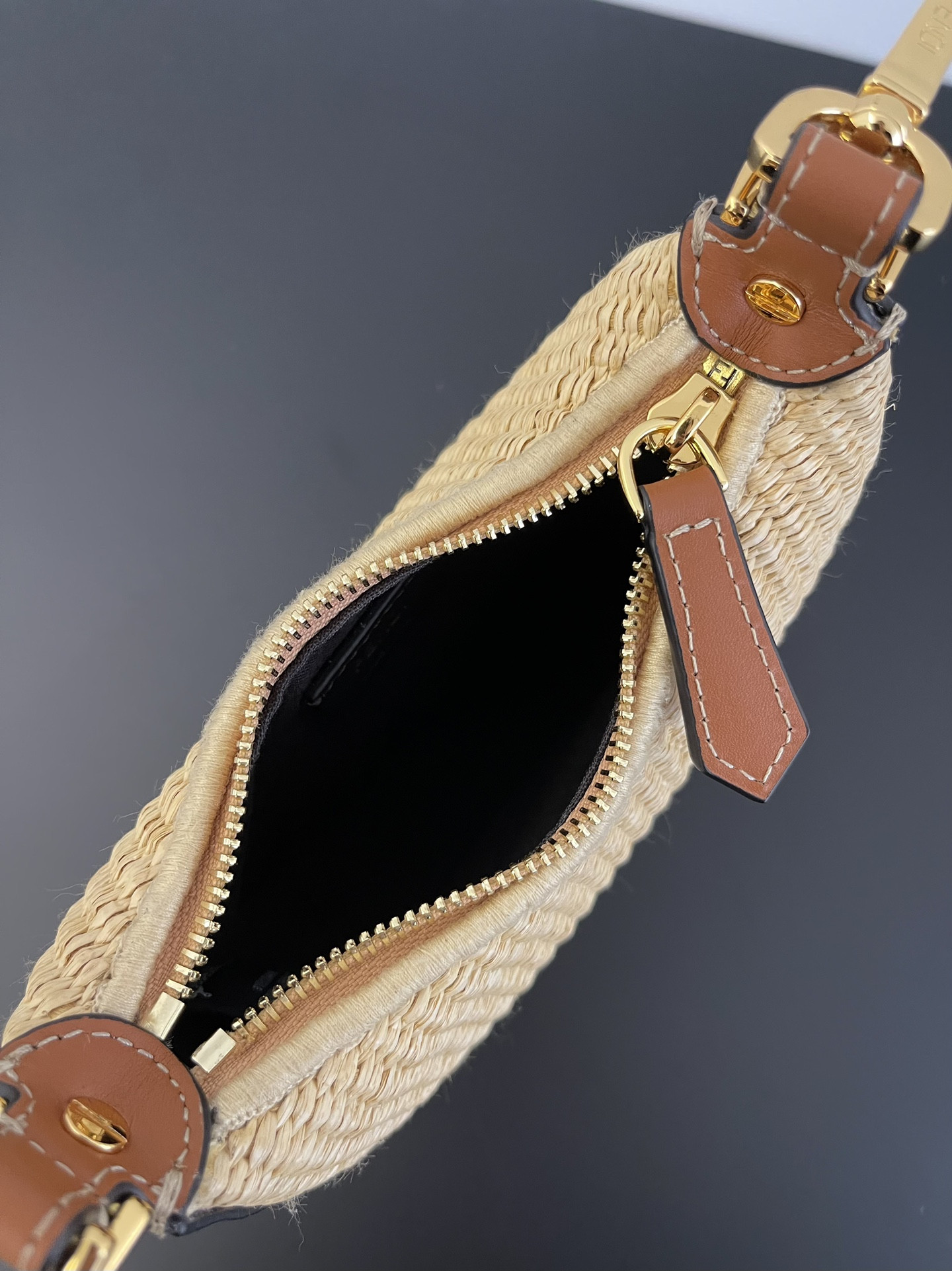 Fendi Praphy