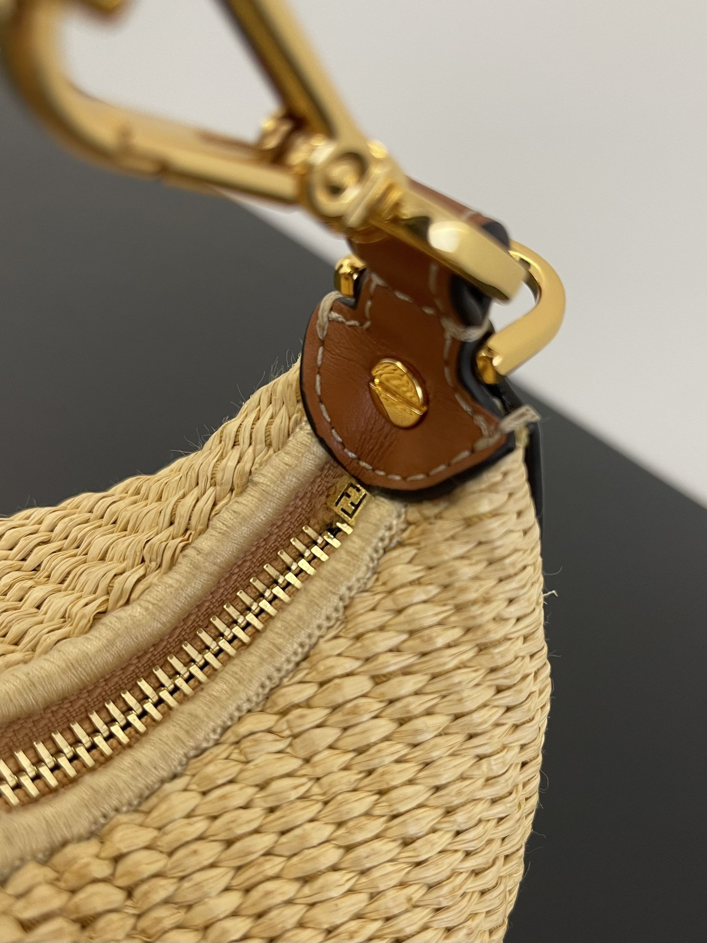Fendi Praphy