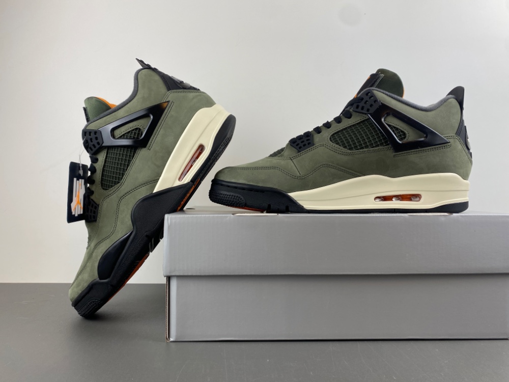 Jordan 4 Retro OG SP Undefeated IB1519-200