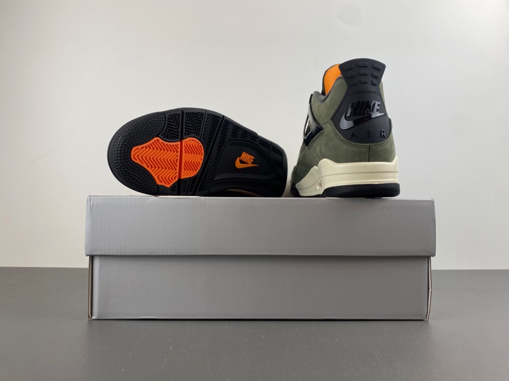Jordan 4 Retro OG SP Undefeated IB1519-200